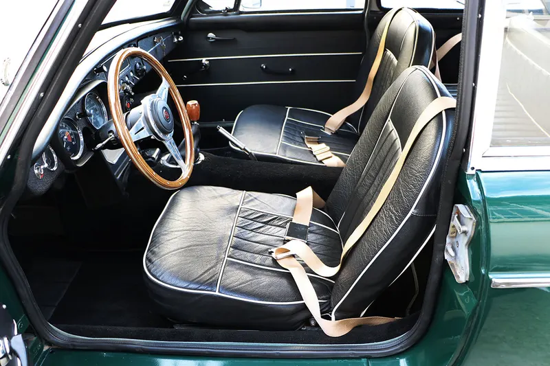 MG MGB GT Mk1 GHD3 14