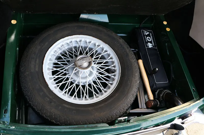 MG MGB GT Mk1 GHD3 31