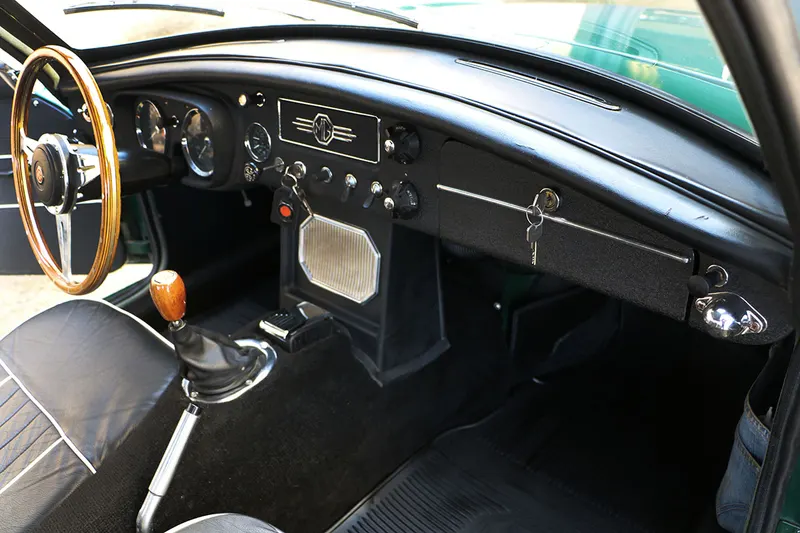 MG MGB GT Mk1 GHD3 22