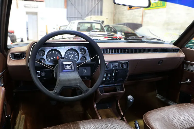 CHRYSLER 1307 S 18