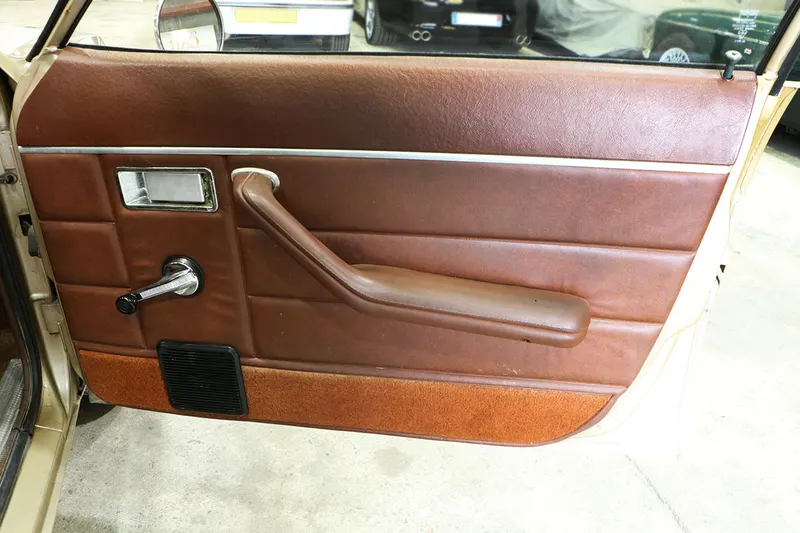 CHRYSLER 1307 S 30