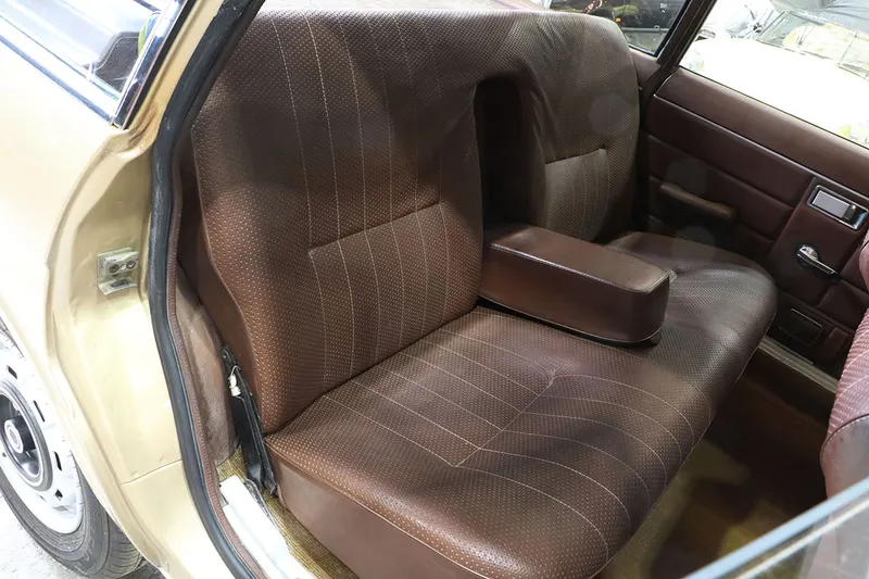 CHRYSLER 1307 S 25