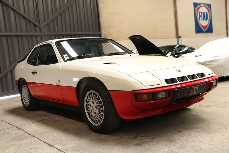 Porsche 924 Turbo 2
