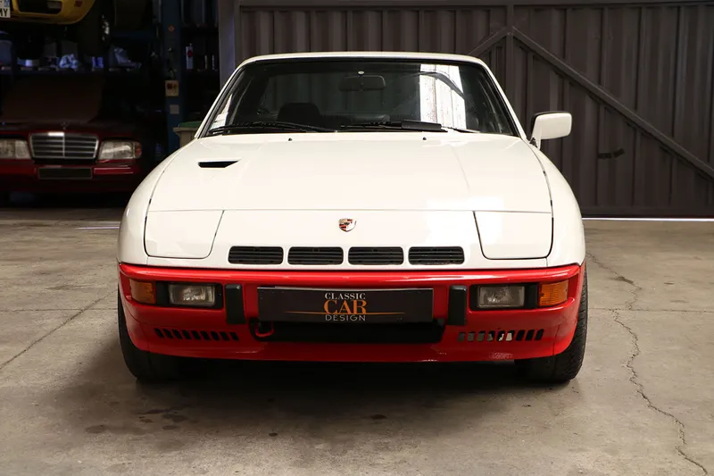 Porsche 924 Turbo 3