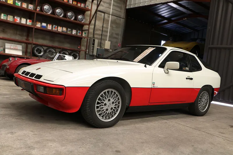 Porsche 924 Turbo 5