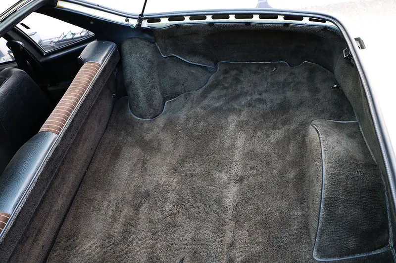 Porsche 924 Turbo 31