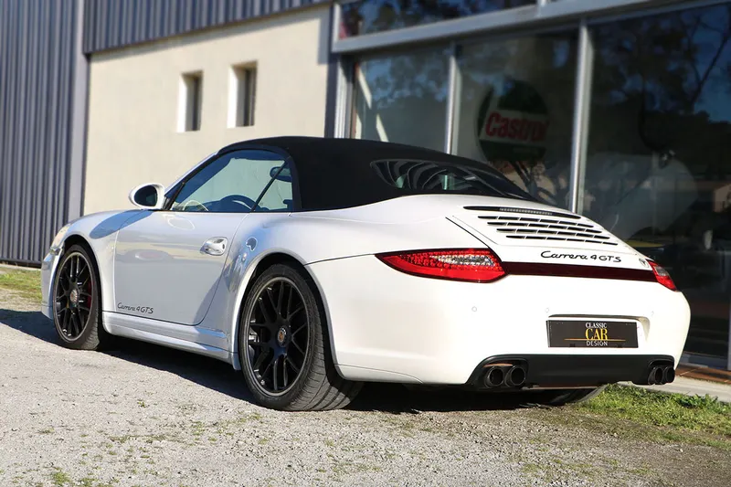 Porsche 997 Carrera 4 GTS CABRIOLET 17