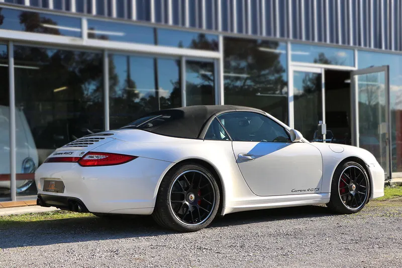 Porsche 997 Carrera 4 GTS CABRIOLET 15