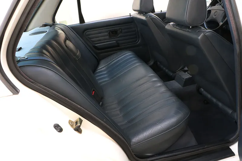 BMW 325 ix BVA E30 34