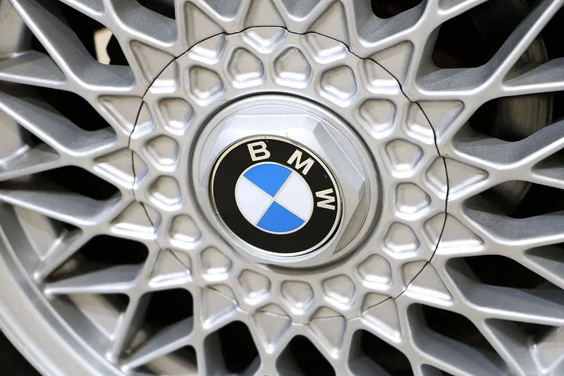 BMW 325 ix BVA E30 71