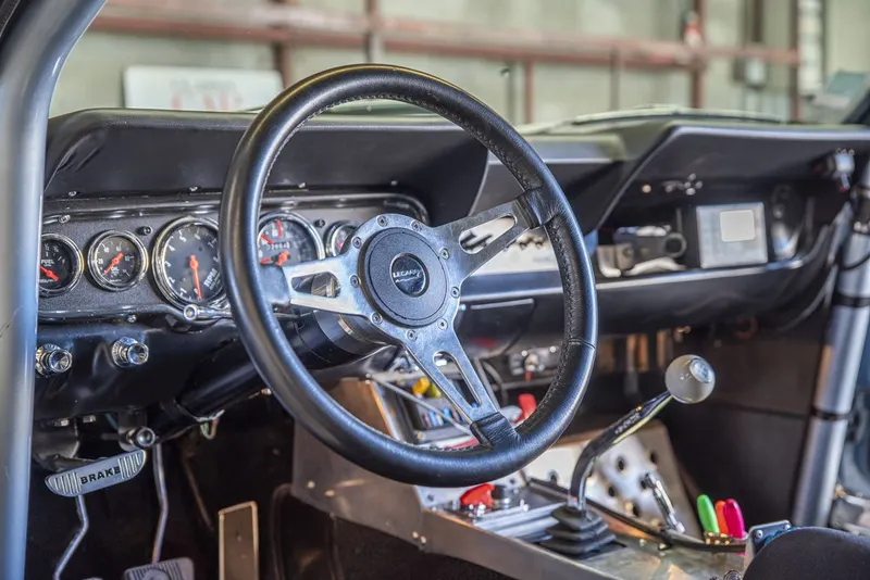 Ford Mustang Coupé V8 Racing 50