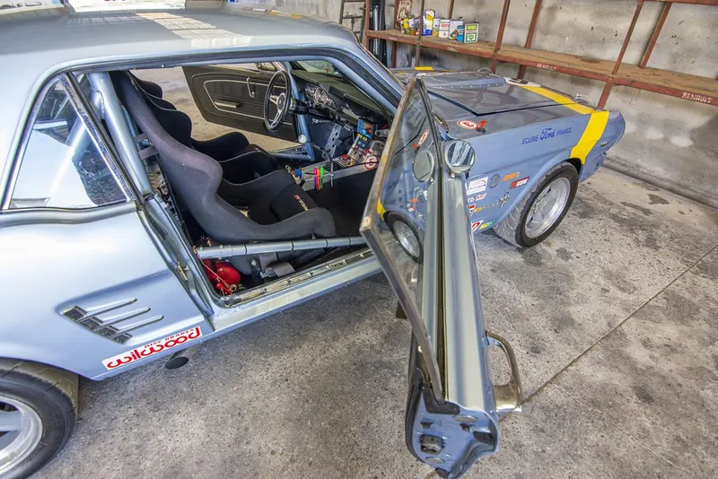 Ford Mustang Coupé V8 Racing 67