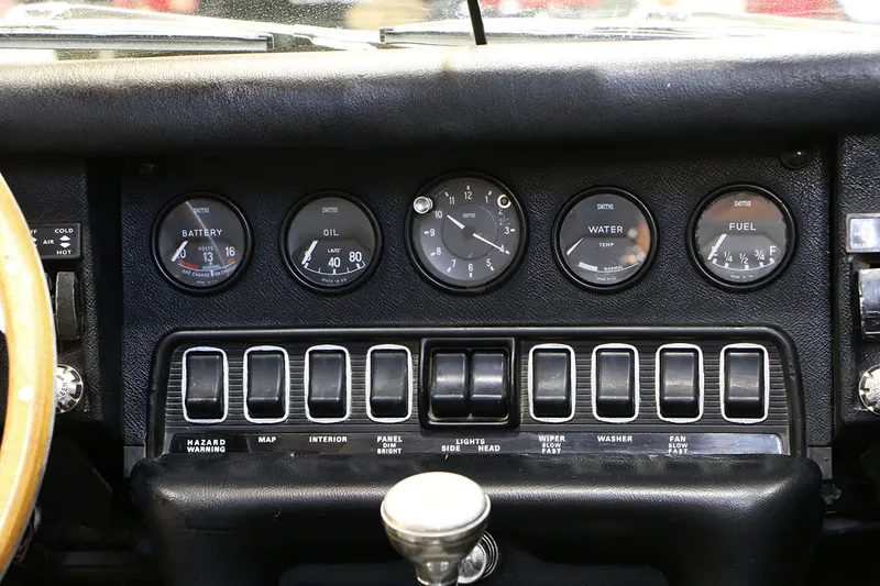 Jaguar Type e Cabriolet Serie 2 23