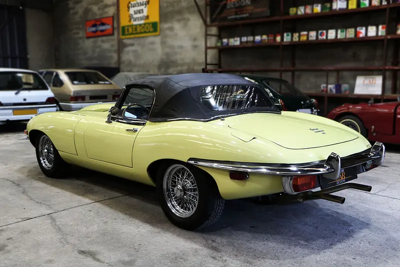 Jaguar Type e Cabriolet Serie 2 14