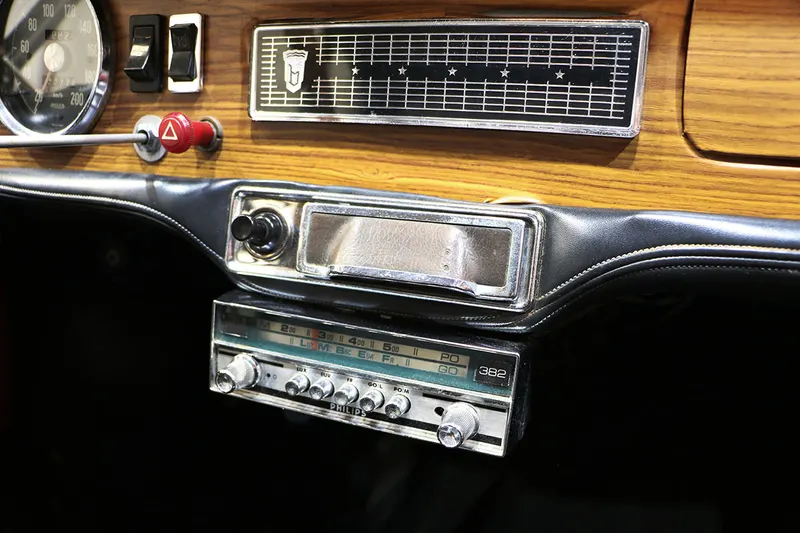 1200 S Coupé Bertone 18