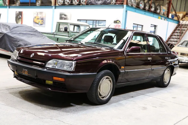 Renault 25 V6 Baccara 2