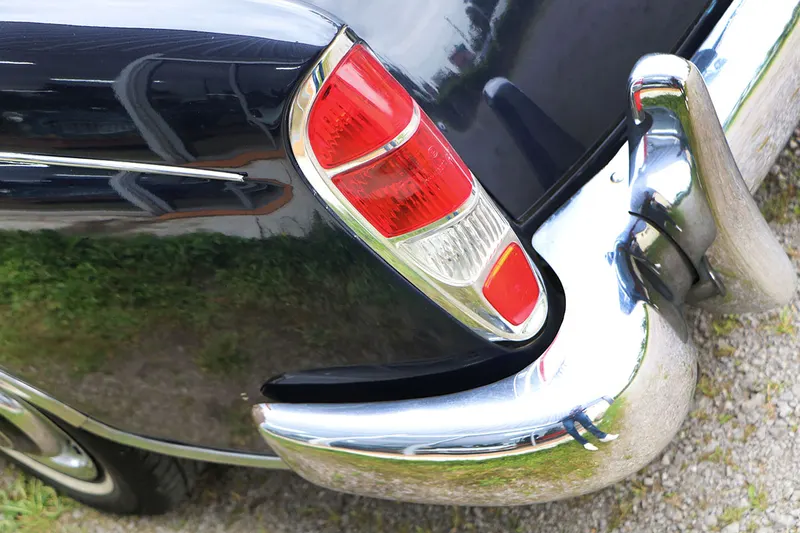 220S Coupé ponton 51