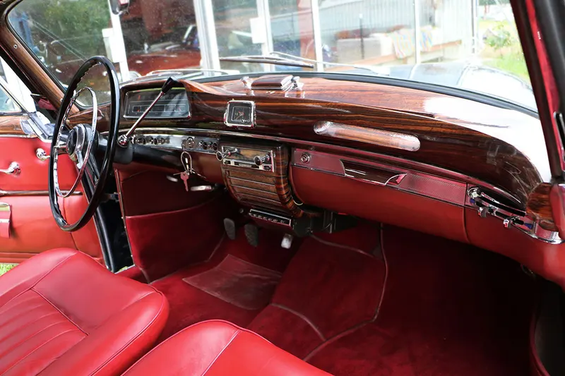 220S Coupé ponton 23