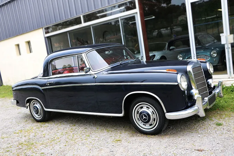 220S Coupé ponton 1