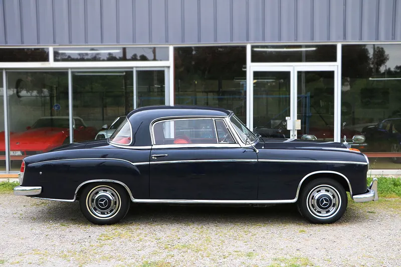 220S Coupé ponton 12