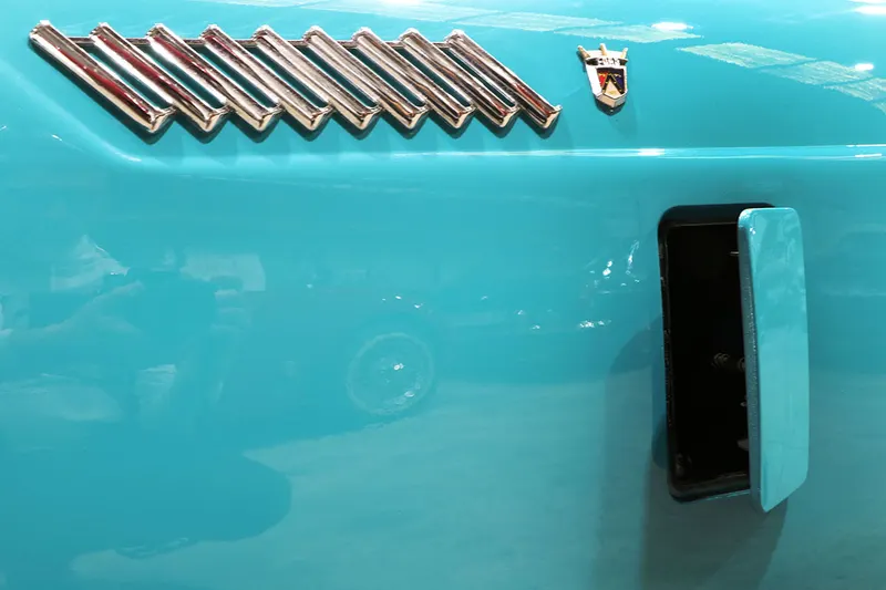 Ford Thunderbird 1956 77