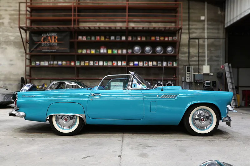 Ford Thunderbird 1956 3