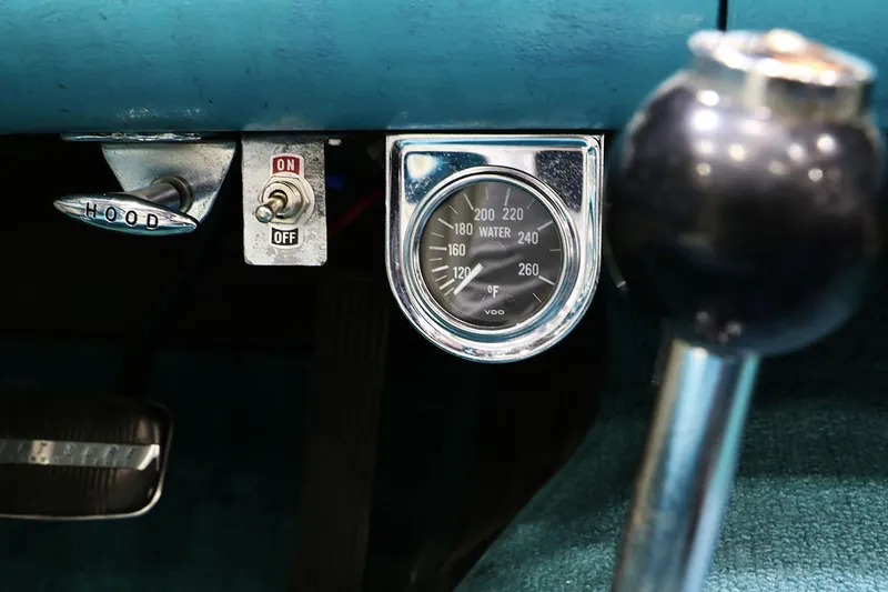 Ford Thunderbird 1956 51