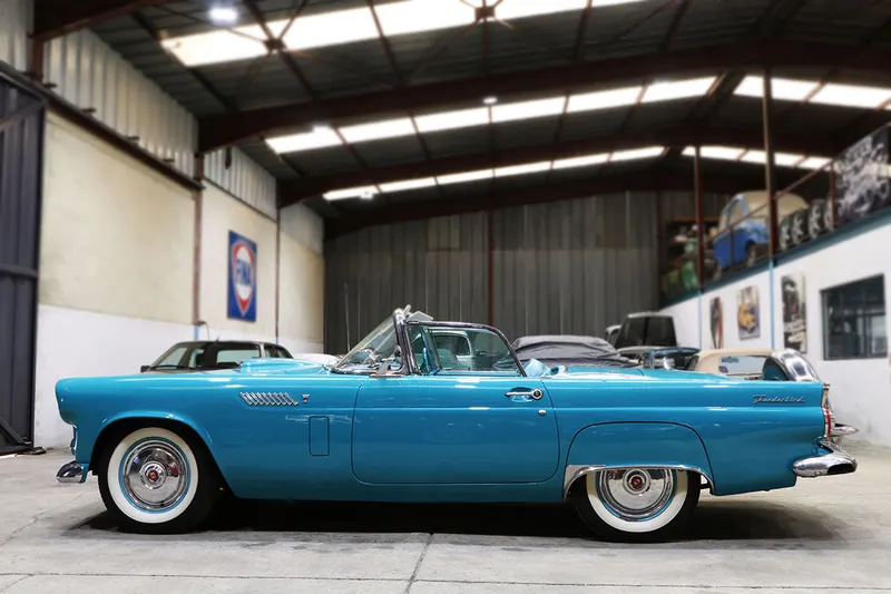 Ford Thunderbird 1956 12