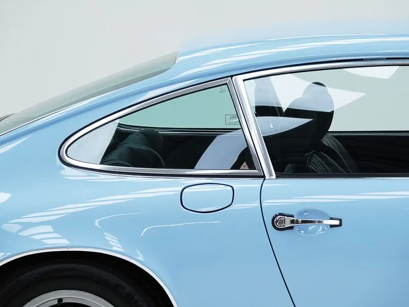Porsche 911 2.4 T/E Ölklappe Coupé 16