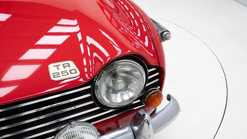 Triumph TR250 + Overdrive 12