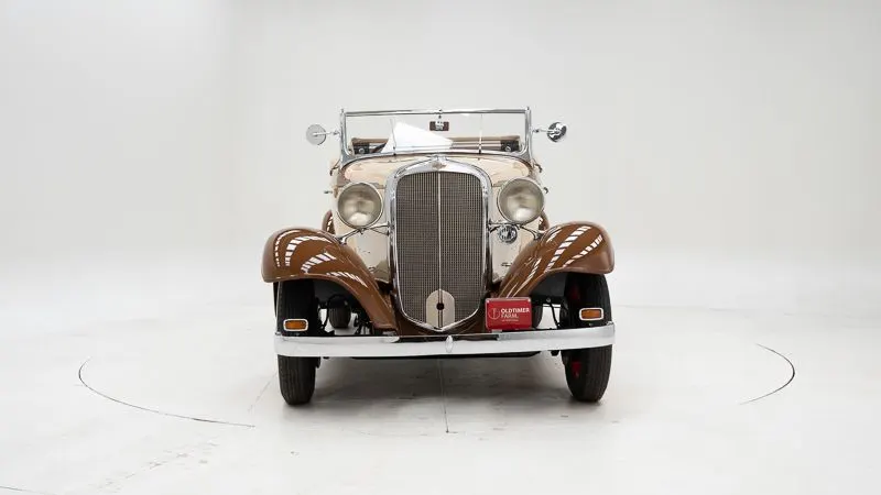 Chevrolet Master Six Cabriolet 10
