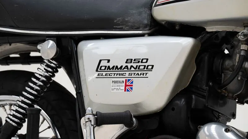 Commando 850 14