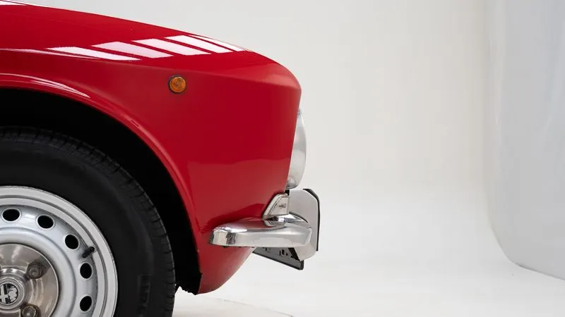Alfa Romeo 2000 GT Veloce 13