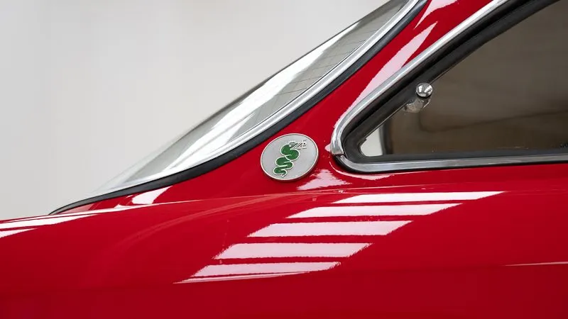 Alfa Romeo 2000 GT Veloce 19