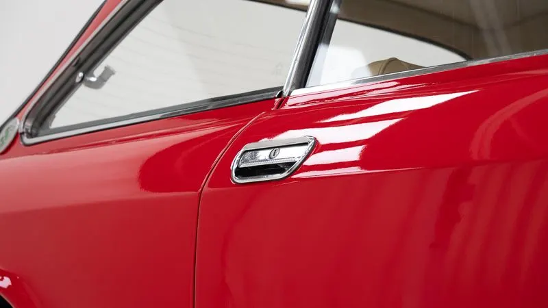 Alfa Romeo 2000 GT Veloce 15