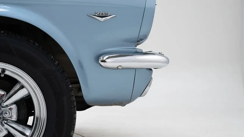 Ford Mustang 13