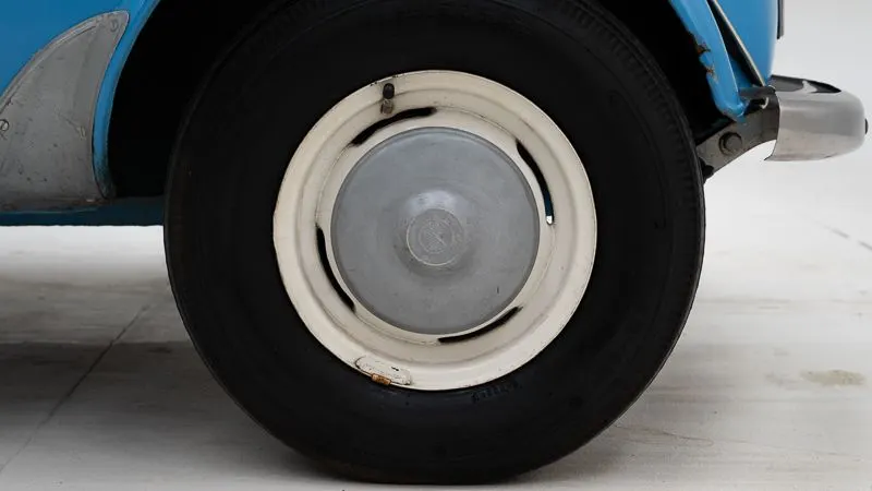 BMW Isetta 250 12