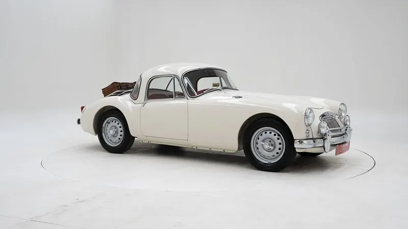 MG A Coupe Twin Cam 4
