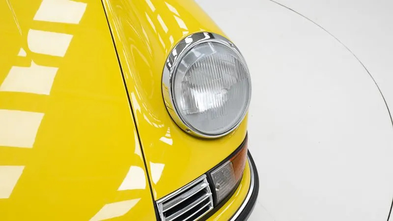 Porsche 911 2.2 E Targa 12