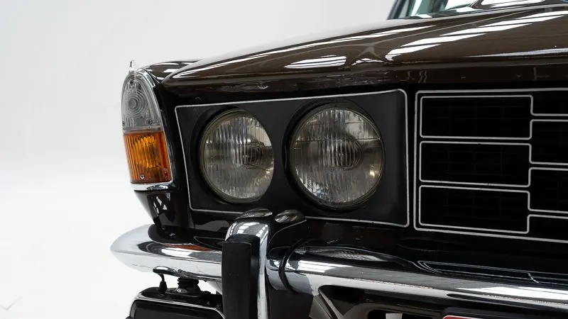 P6 V8 18