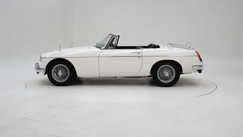 MG B 9