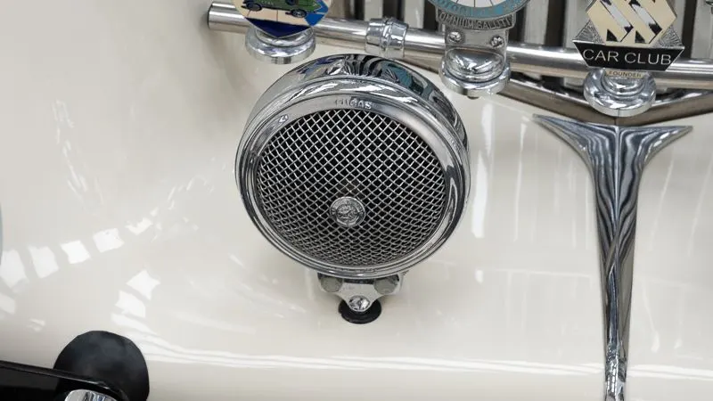 Jaguar SS 2 ½ Litre DHC 16
