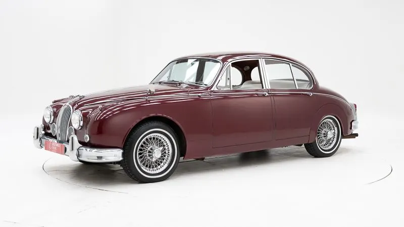 Jaguar MKII 2