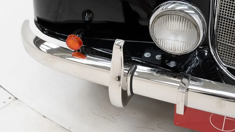 Mercedes-Benz 170 SA 18
