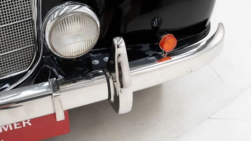 Mercedes-Benz 170 SA 19