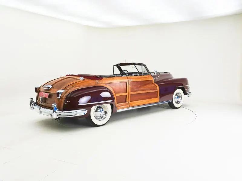 Town and Country 2 door Convertible 3