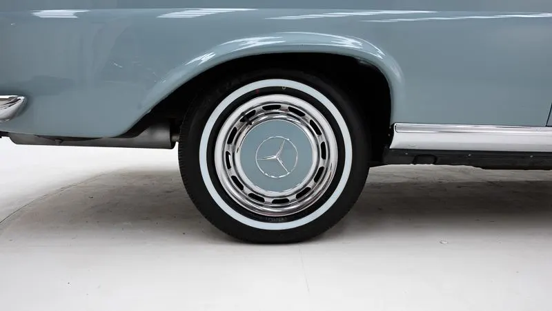 Mercedes-Benz 280 SE 20