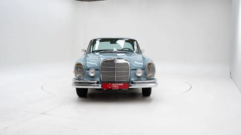 Mercedes-Benz 280 SE 6