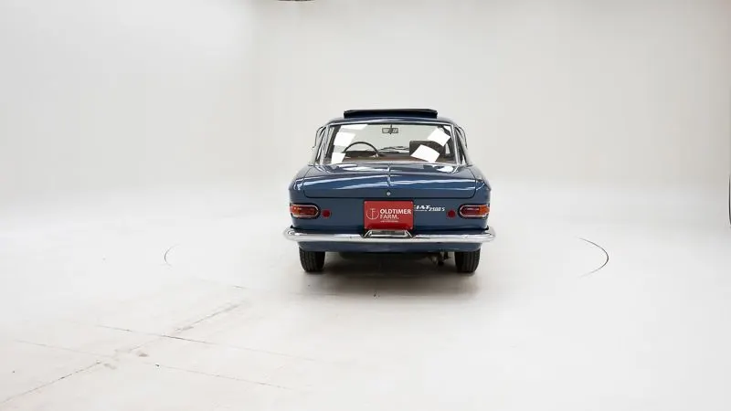 Fiat 2300 S Coupe 8