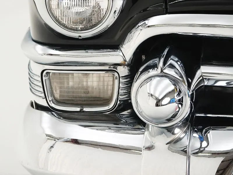 Cadillac Fleetwood Series 62 Sedan 16